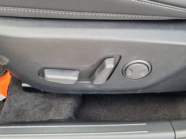 New 2025 Kia K4 GT-Line w/ GT-Line Sunroof Package FWD image 11