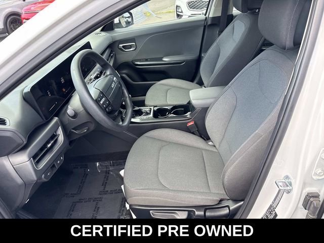 Used 2025 Kia K4 FWD image 14