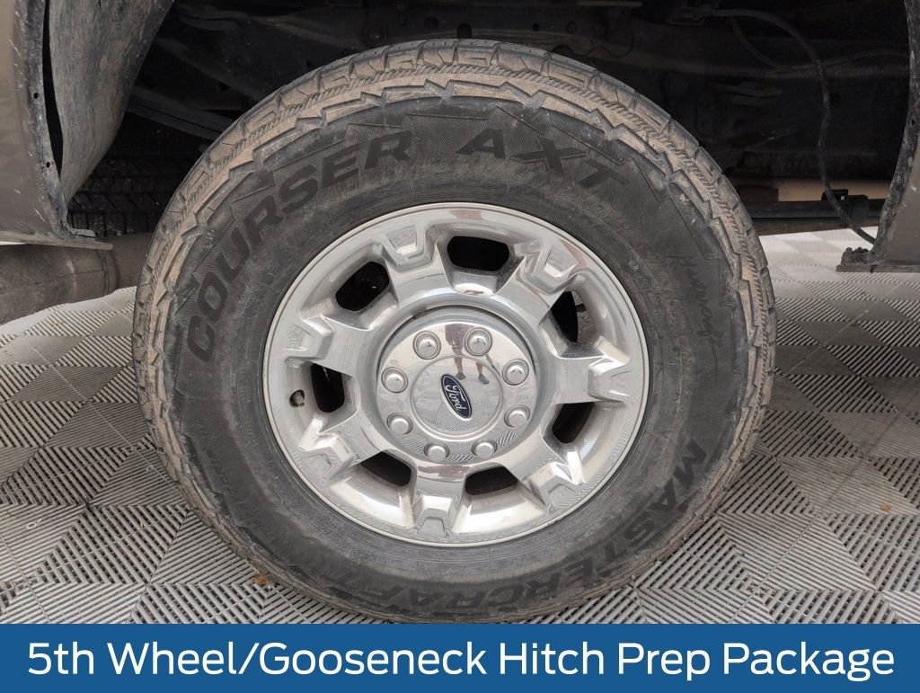 Used 2016 Ford F350 XLT w/ XLT Premium Package image 18