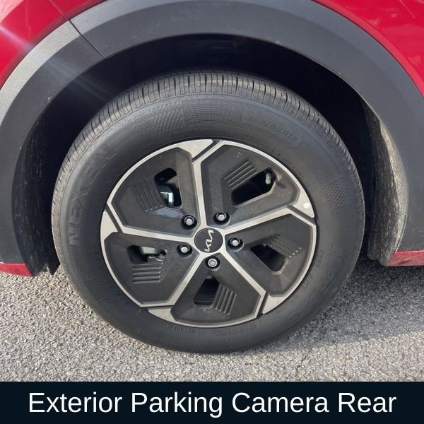 Used 2025 Kia Niro EX image 13