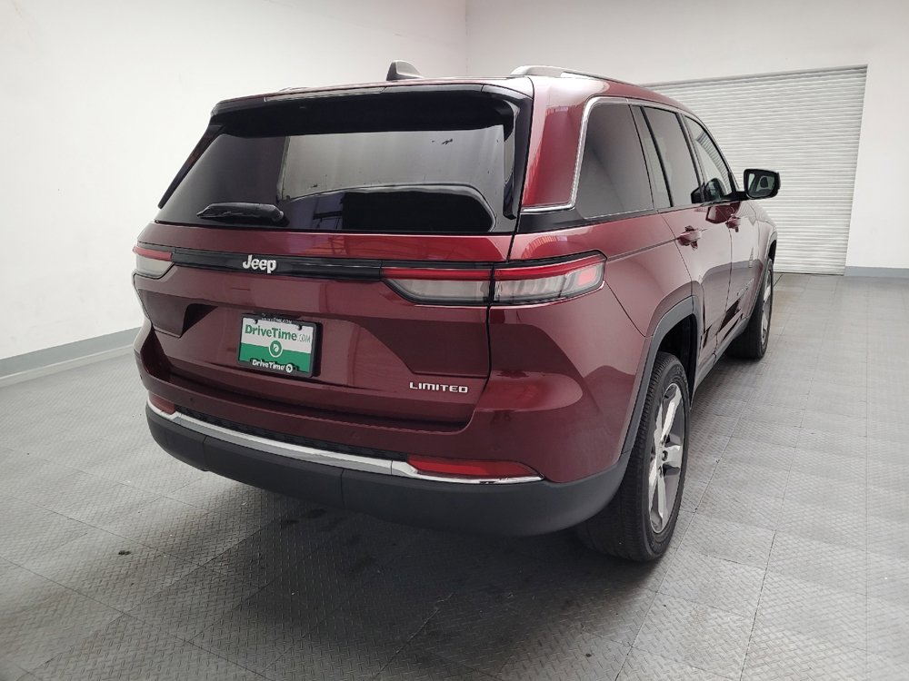 Used 2022 Jeep Grand Cherokee Limited RWD image 7