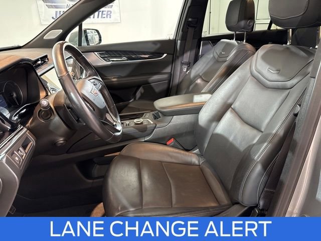 Used 2024 Cadillac XT6 Premium Luxury image 21