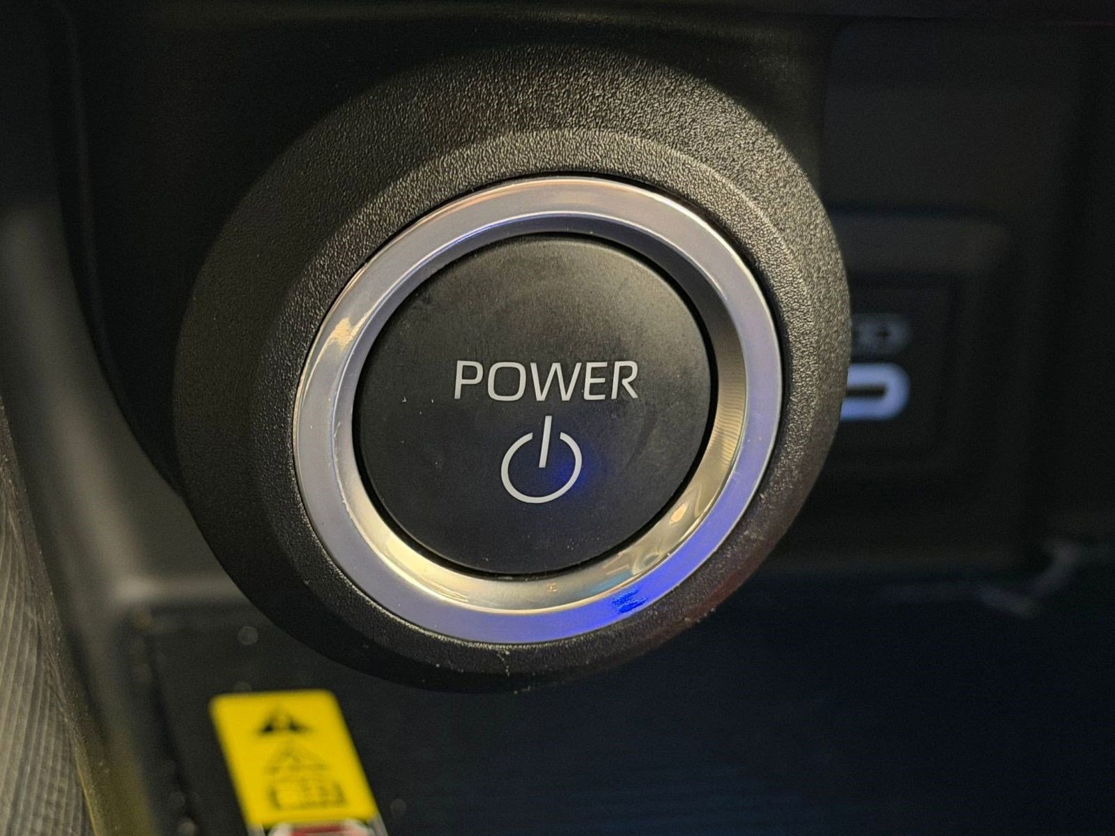 Used 2024 Toyota Venza Nightshade image 29