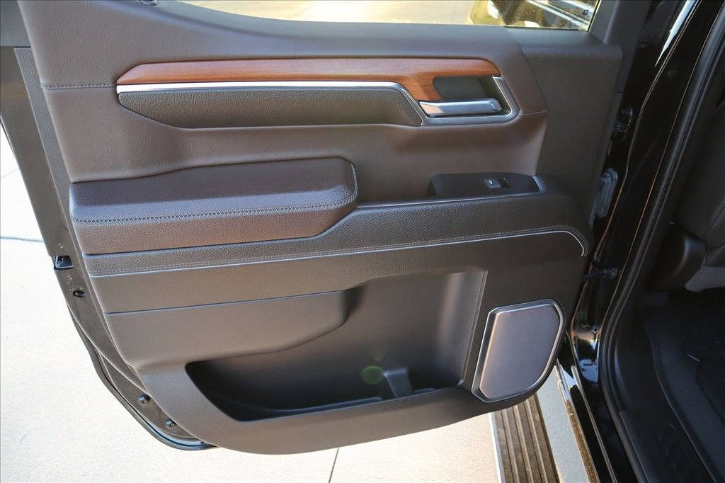 Used 2023 GMC Sierra 1500 Denali w/ Denali Reserve Package image 19