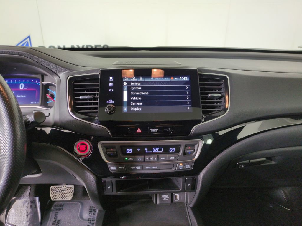 Used 2019 Honda Passport Touring image 16