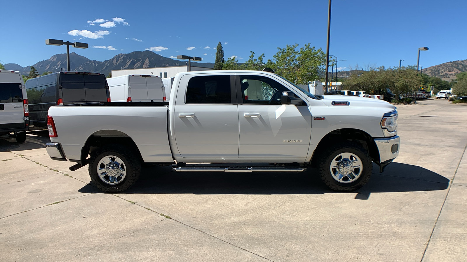 Used 2021 RAM 2500 Big Horn AWD/4WD image 5
