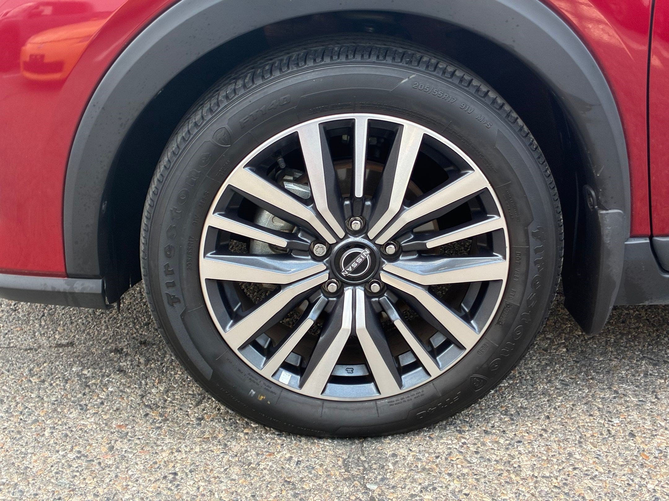 Certified 2024 Nissan Kicks SV FWD image 14