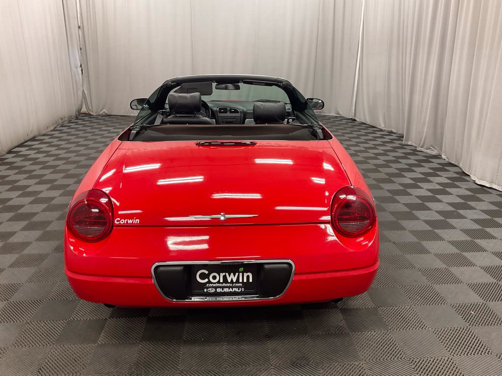 Used 2005 Ford Thunderbird RWD image 12