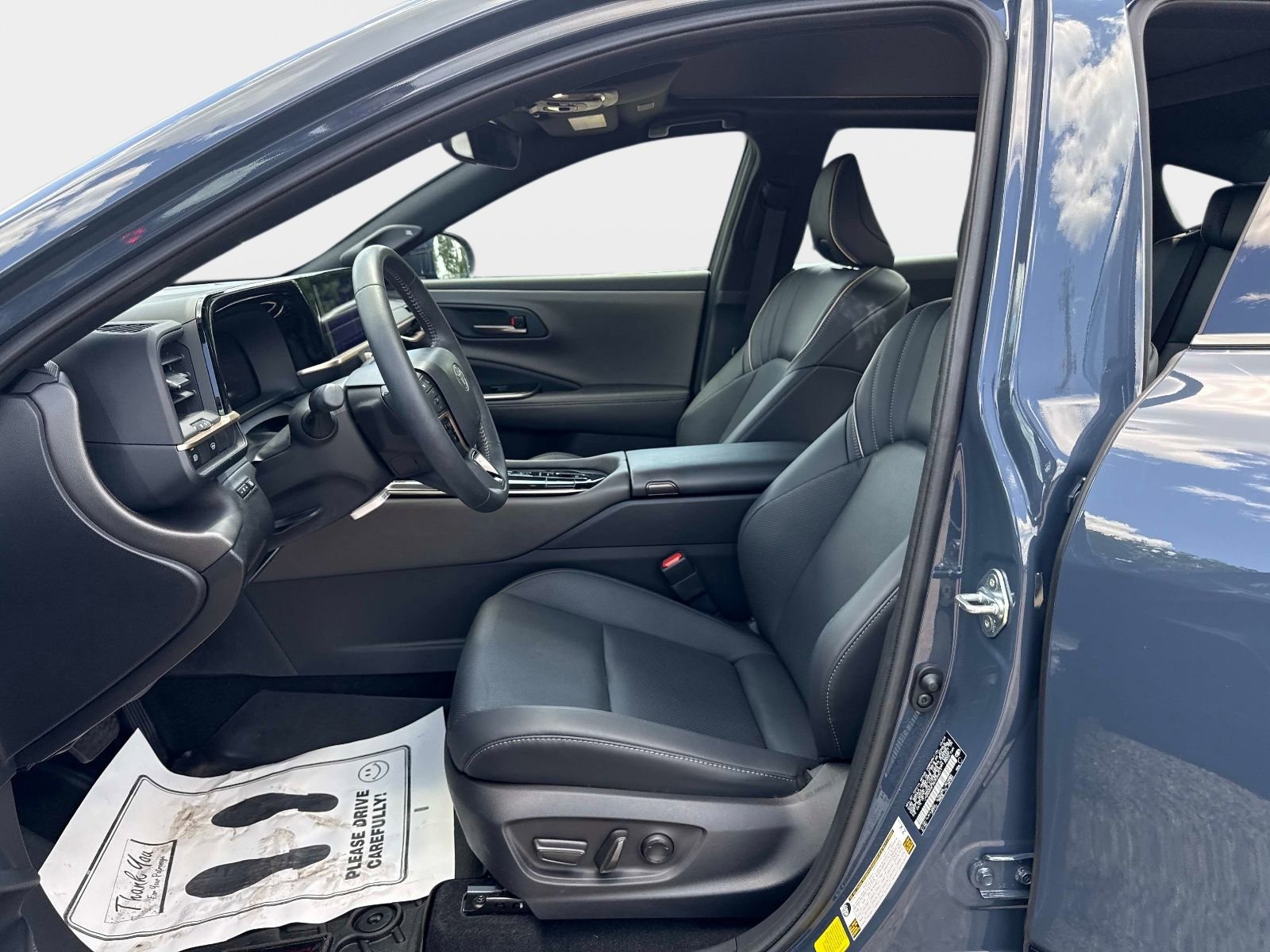 Used 2025 Toyota Crown Nightshade AWD/4WD image 20