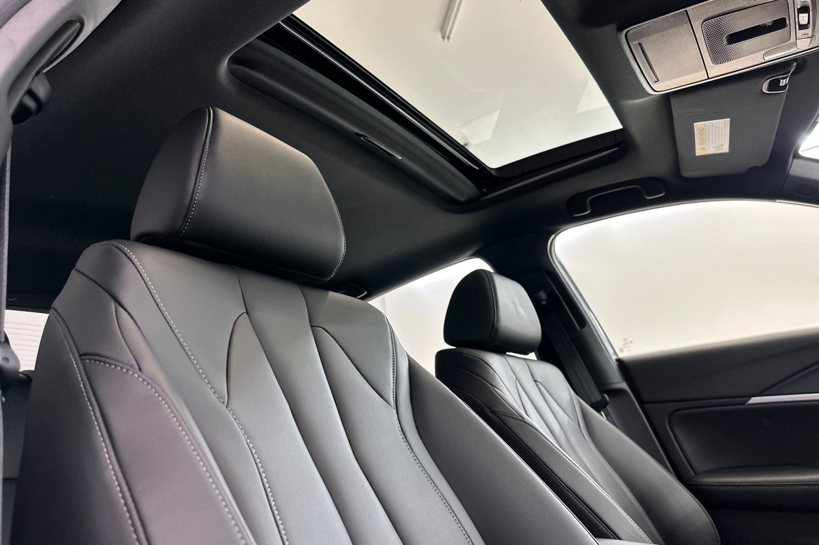 Used 2024 Acura Integra A-Spec image 24