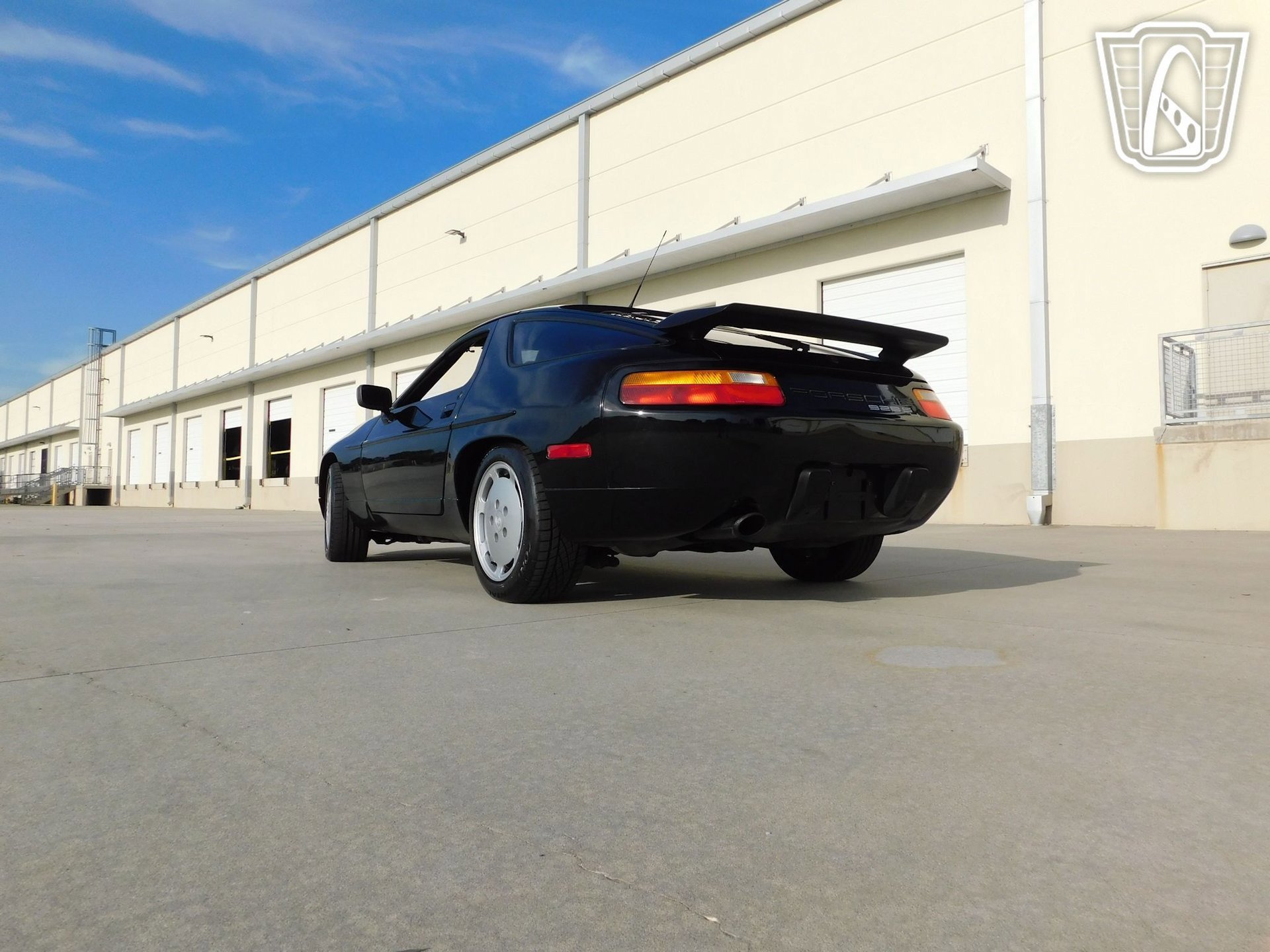 Used 1989 Porsche 928 S4 RWD image 23