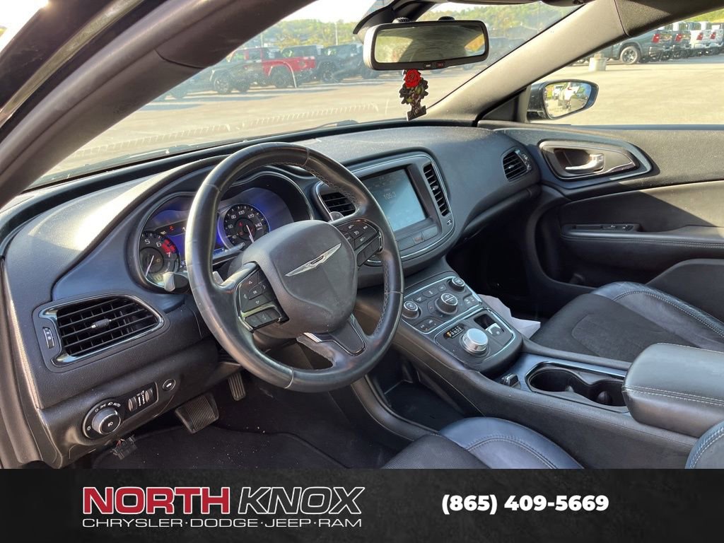Used 2015 Chrysler 200 S w/ Navigation & Sound Group I image 6