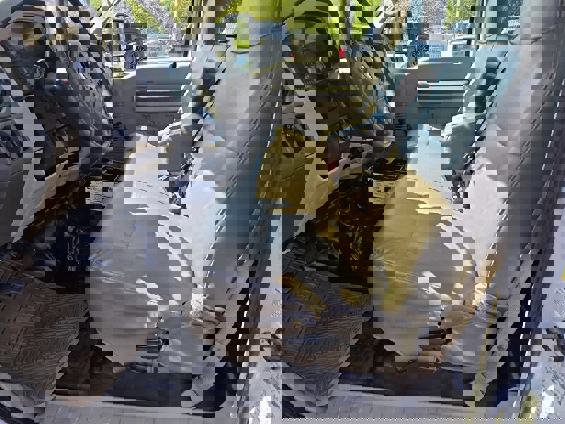 Used 2008 Ford F350 XL image 10