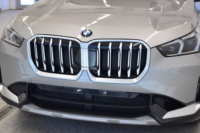 Used 2025 BMW X1 xDrive28i w/ Convenience Package AWD/4WD image 14