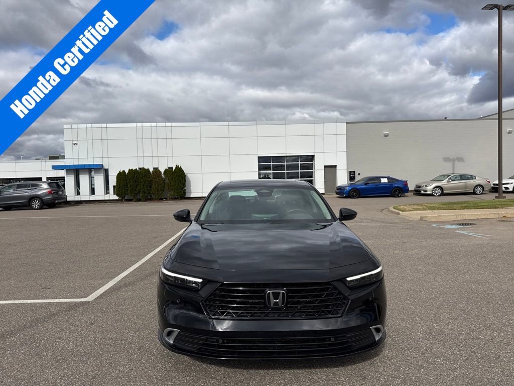 Certified 2023 Honda Accord Touring image 3