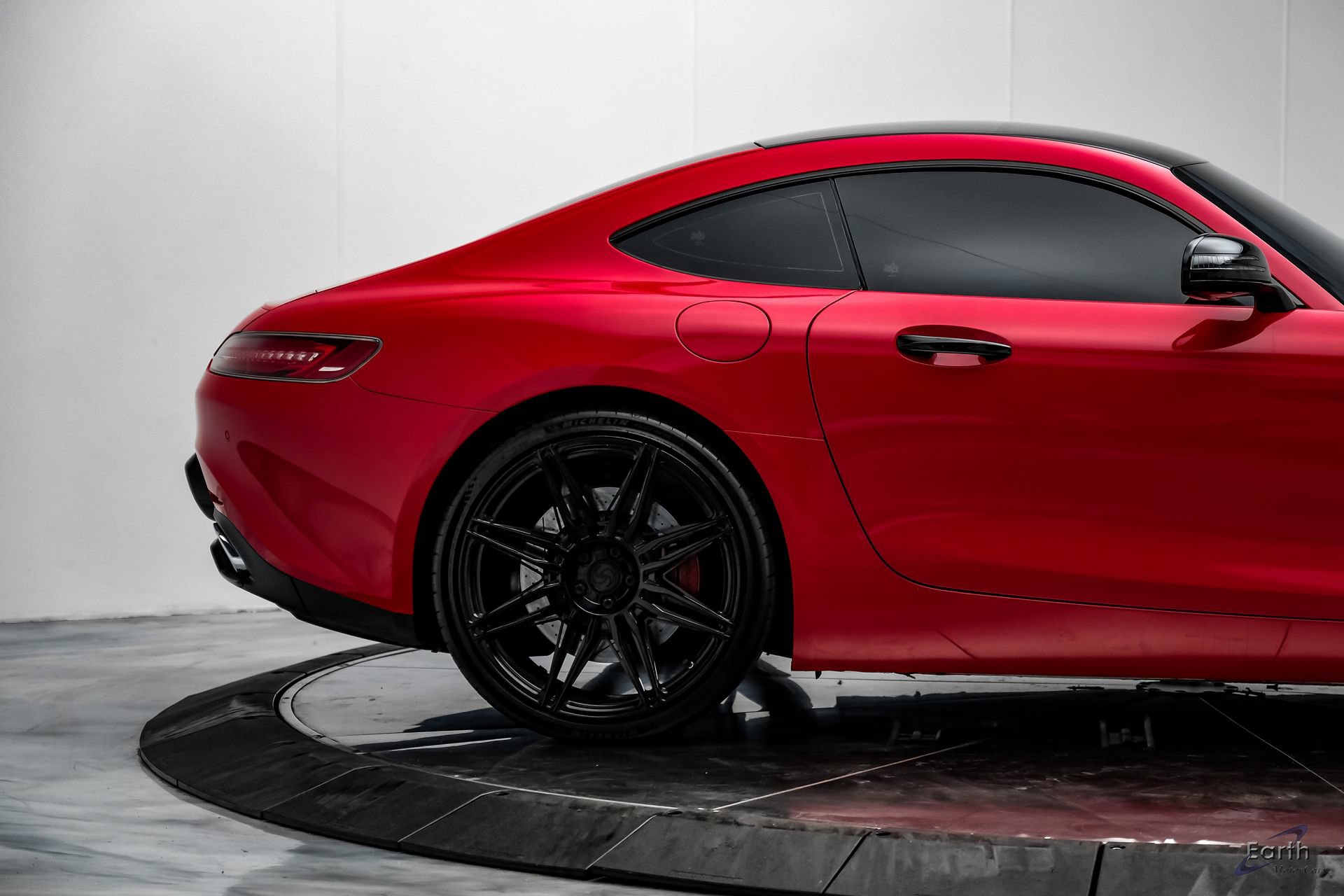 Used 2016 Mercedes-Benz AMG GT S image 22