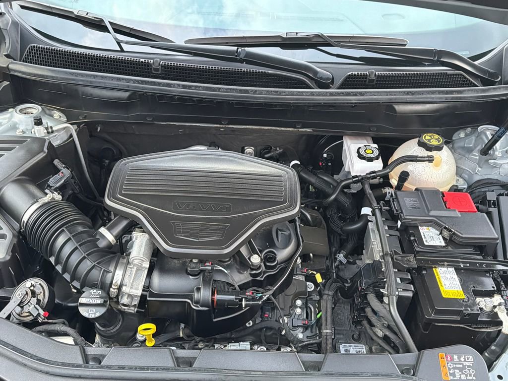 Certified 2023 Cadillac XT5 Premium Luxury w/ LPO, Floor Liner Package AWD/4WD image 14