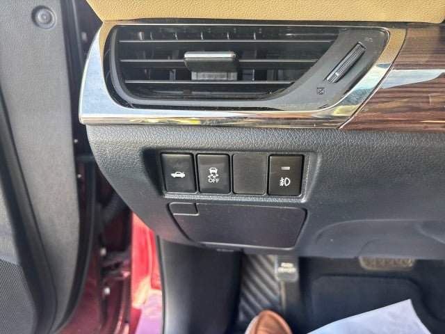 Used 2015 Toyota Avalon XLE FWD image 16