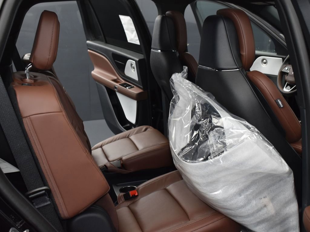 New 2026 Lincoln Aviator Reserve image 14