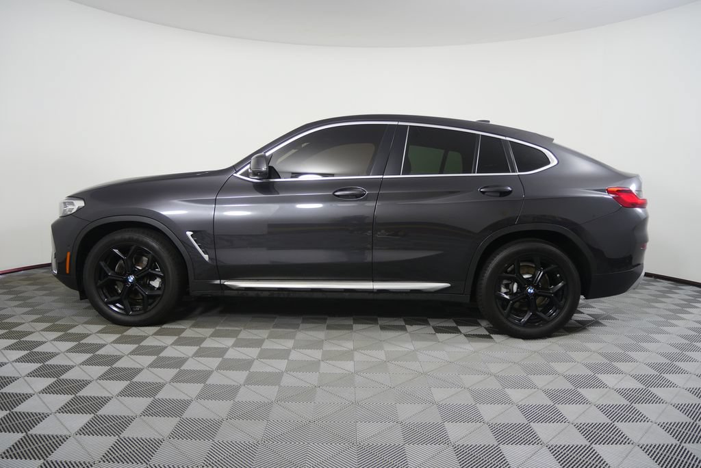 Used 2022 BMW X4 xDrive30i w/ Parking Assistance Package AWD/4WD image 6