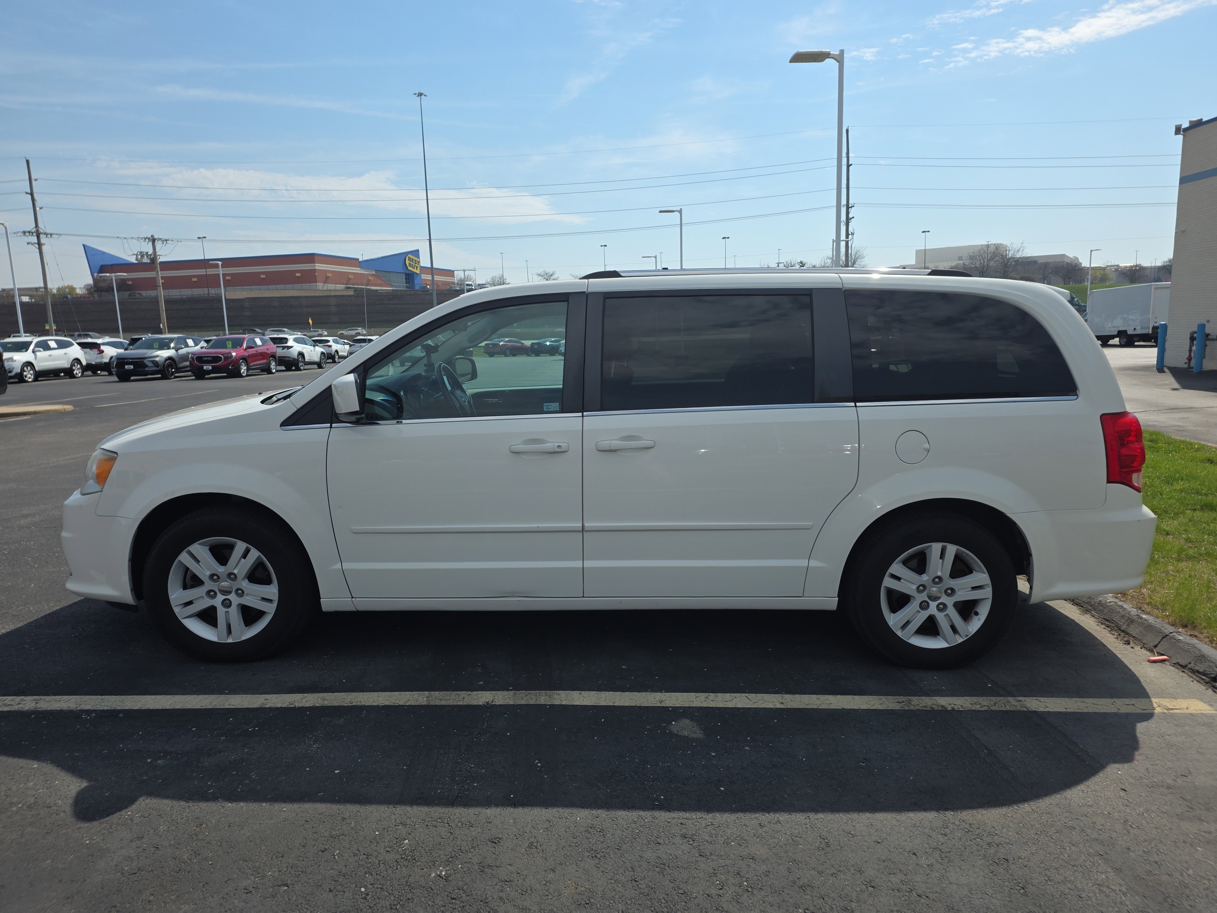 Used 2012 Dodge Grand Caravan Crew w/ Crew Value Pkg image 6