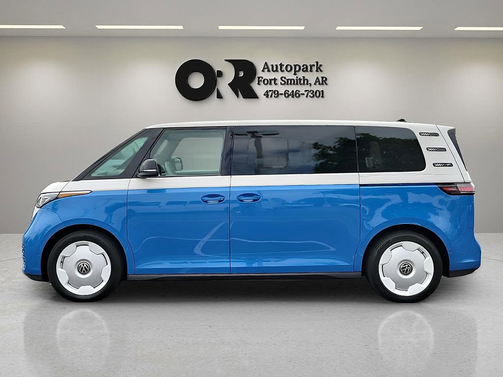 Used 2025 Volkswagen ID. Buzz 1st Edition image 3