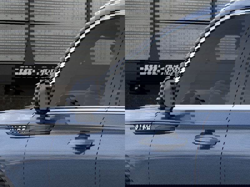 New 2026 Lincoln Aviator AWD image 20