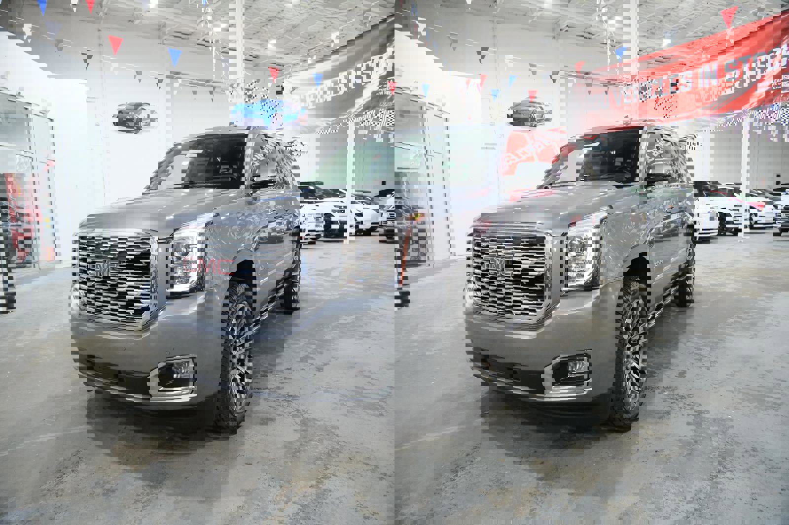 Used 2019 GMC Yukon XL Denali w/ Denali Ultimate Package image 4