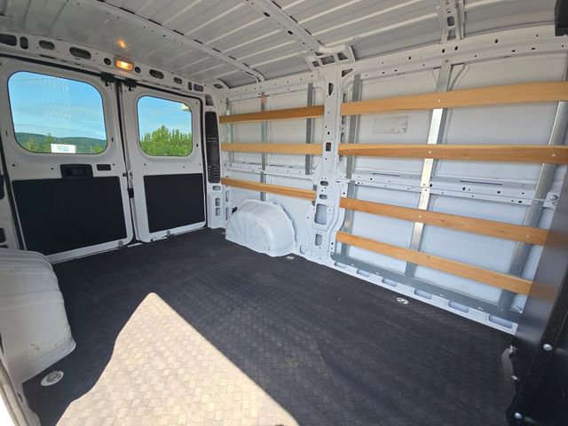 Used 2023 RAM ProMaster 2500 image 5