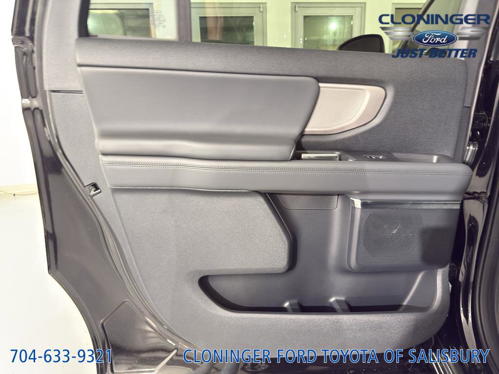 New 2026 Ford Expedition Max Active image 18