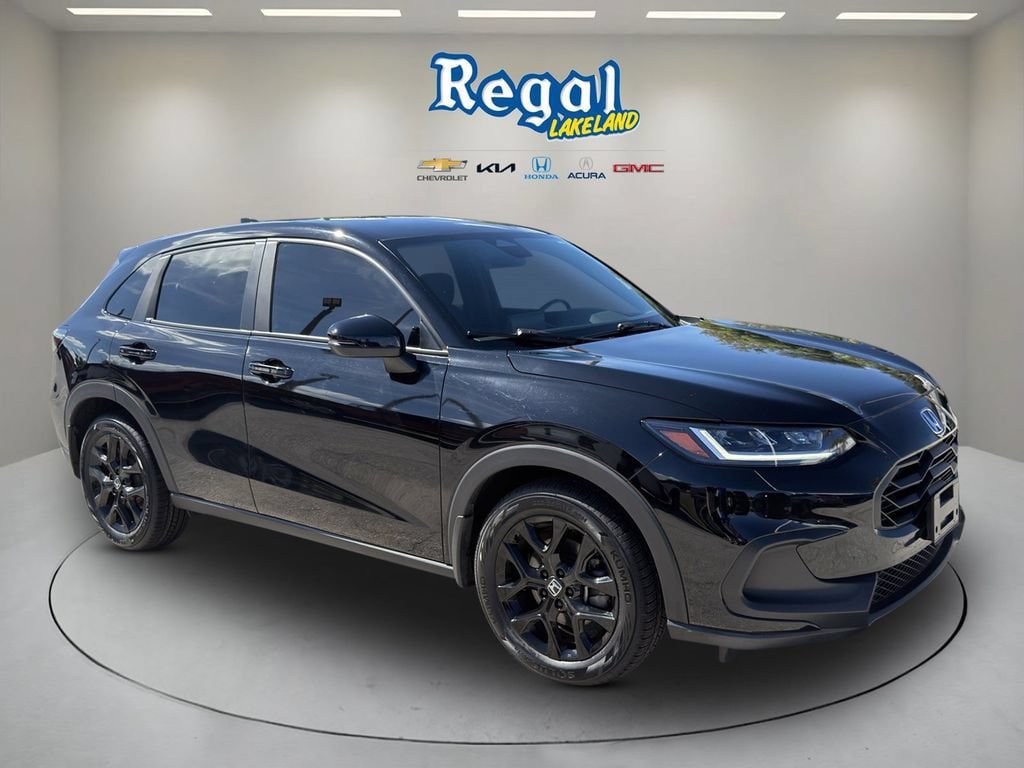 Used 2024 Honda HR-V Sport image 1