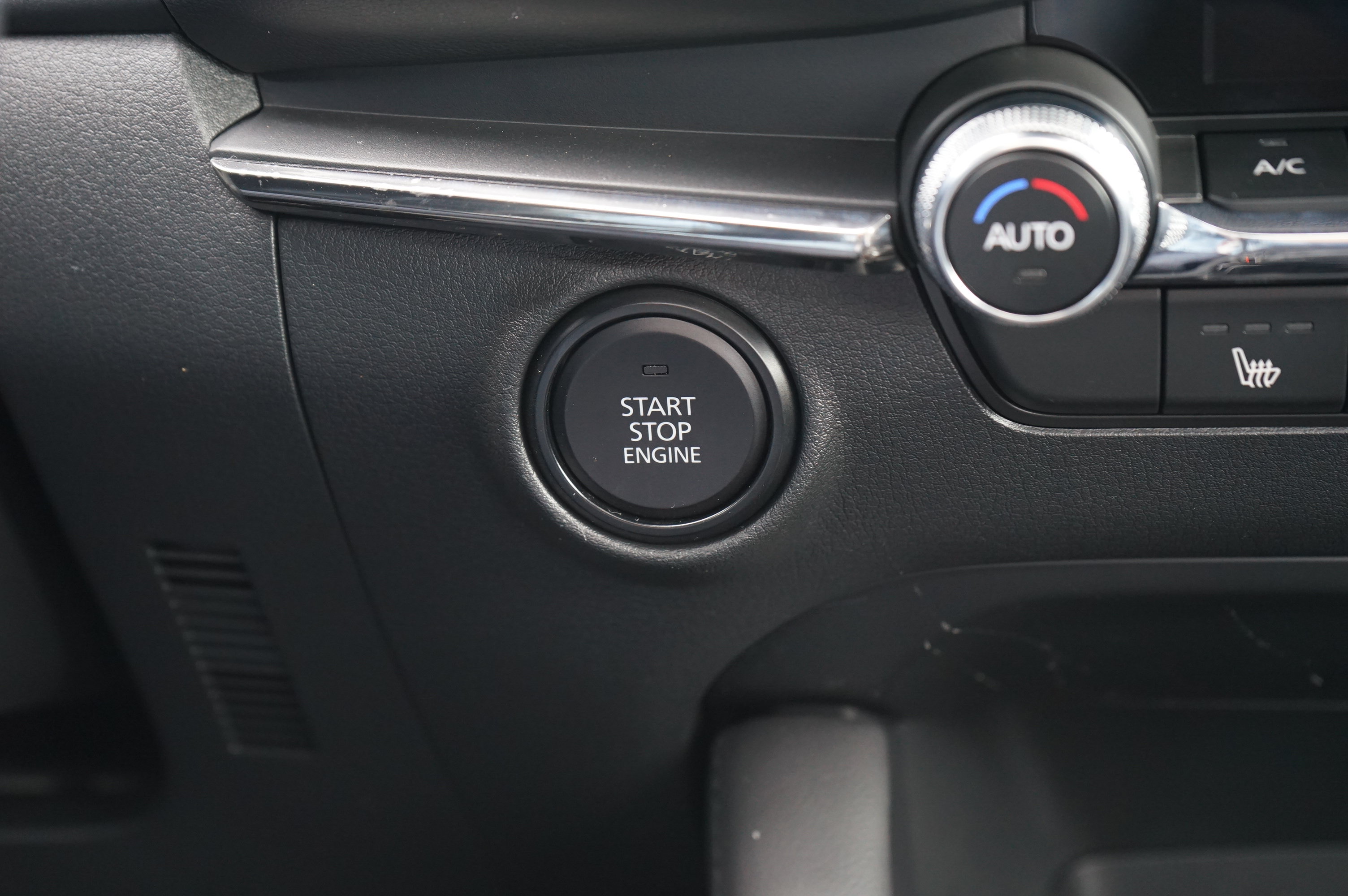 Used 2024 MAZDA MAZDA3 s FWD image 26