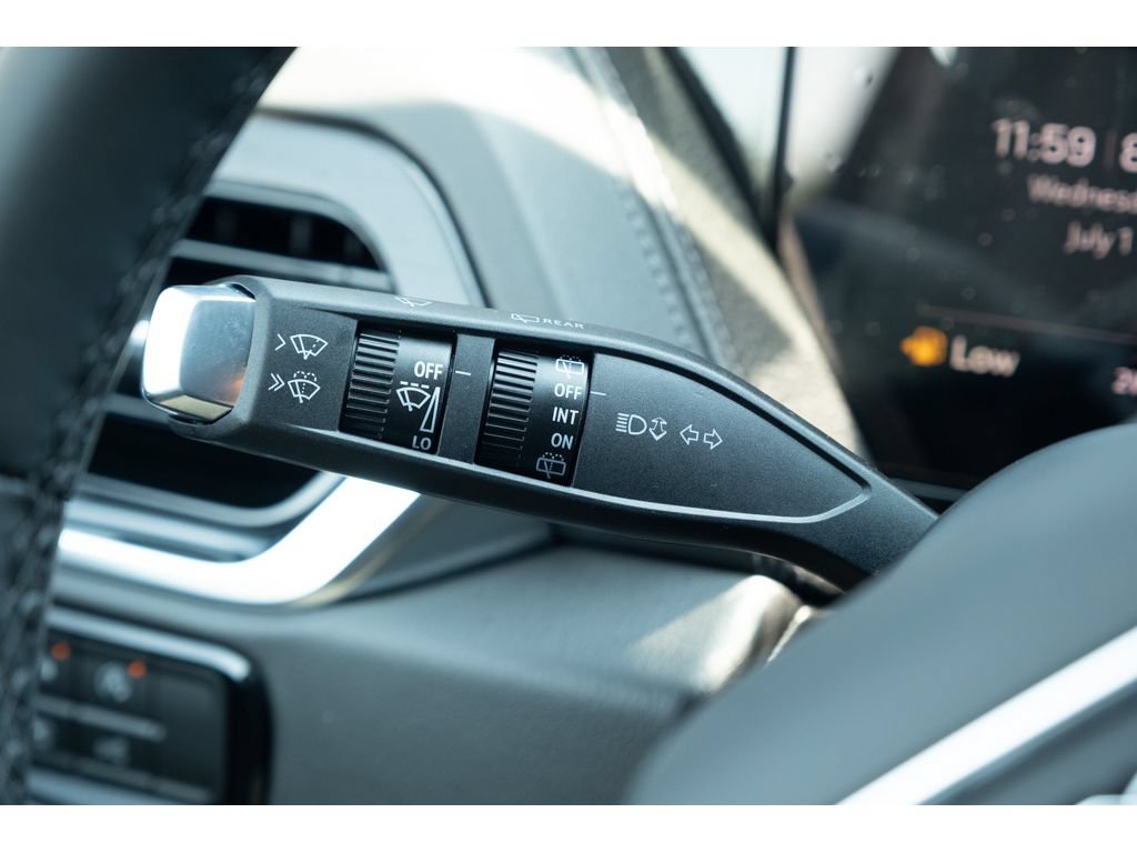 New 2026 GMC Yukon Denali w/ Sun & Power Step Package AWD/4WD image 21