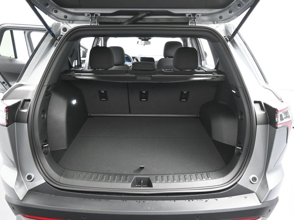 New 2026 Chevrolet Equinox LT FWD image 39