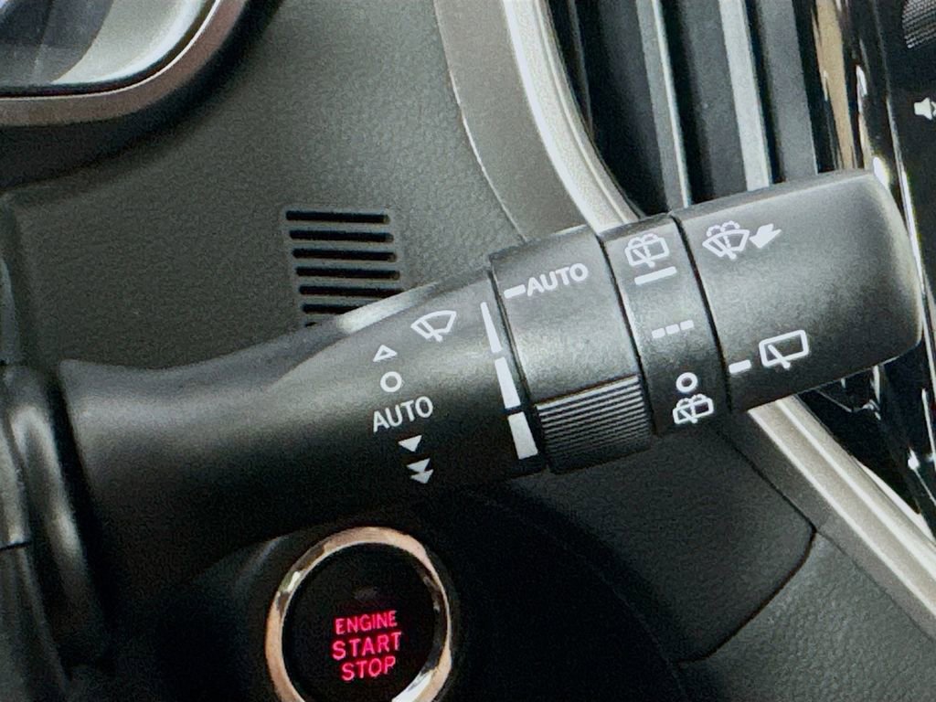 Used 2023 Subaru Ascent Touring image 13