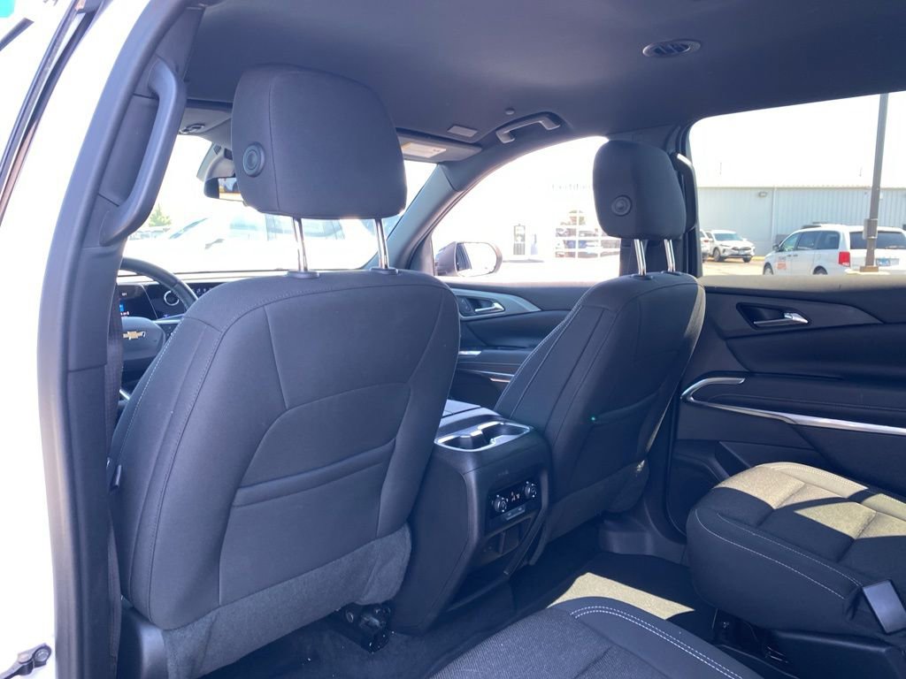 Used 2024 Chevrolet Traverse LT image 22