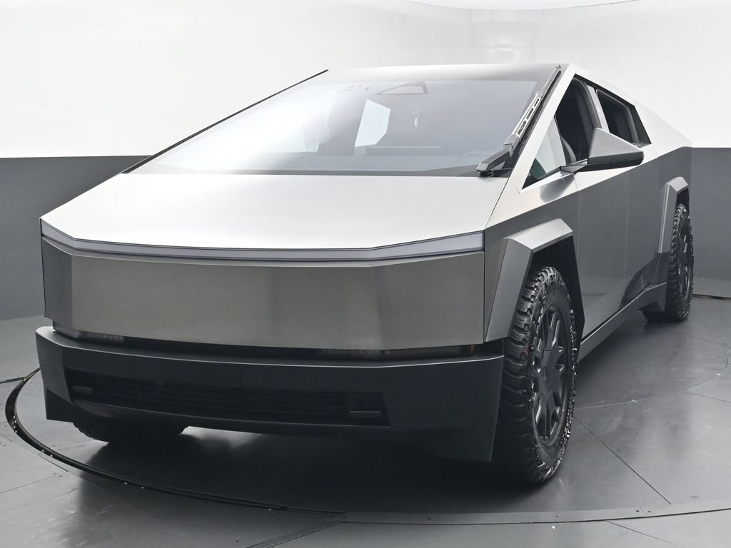 Used 2024 Tesla Cybertruck AWD Crew Cab image 6