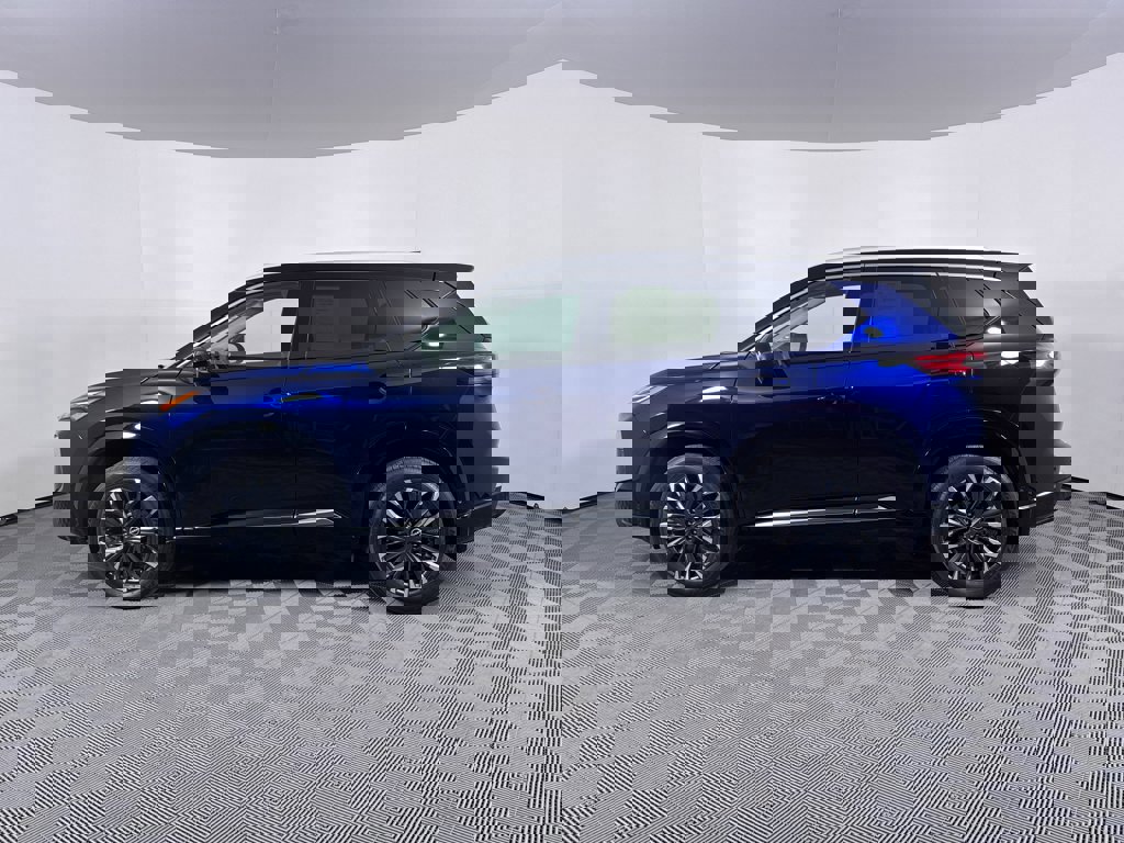 Used 2024 Nissan Rogue Platinum image 11