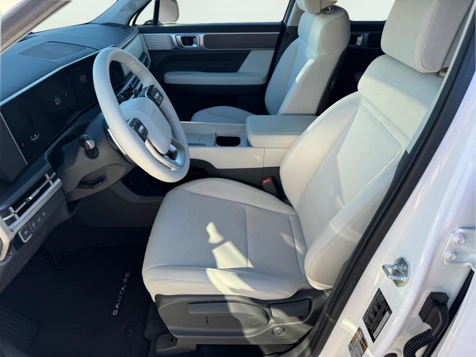 Certified 2026 Hyundai Santa Fe SE AWD/4WD image 6