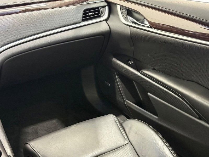 Used 2017 Cadillac XTS Luxury w/ Driver Awareness Package image 13