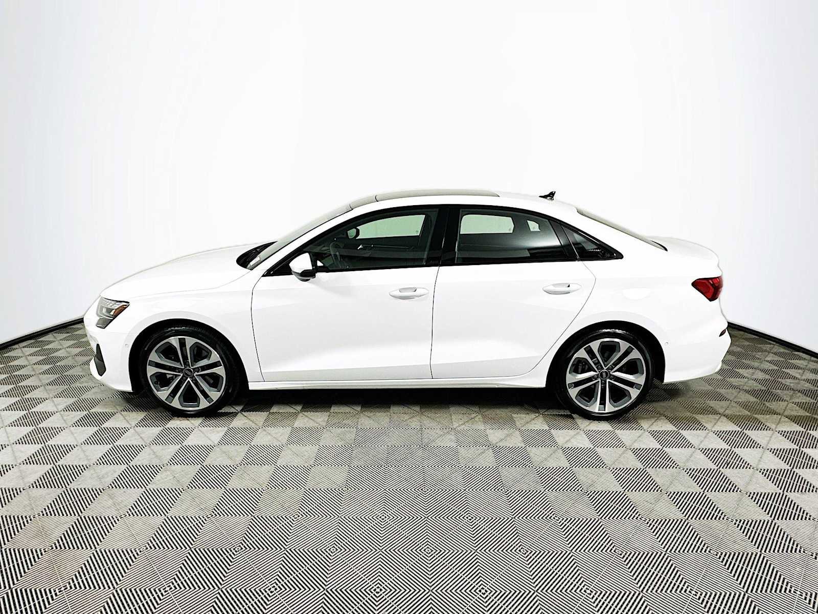 Certified 2025 Audi A3 2.0T Premium w/ Black Optic Package image 4