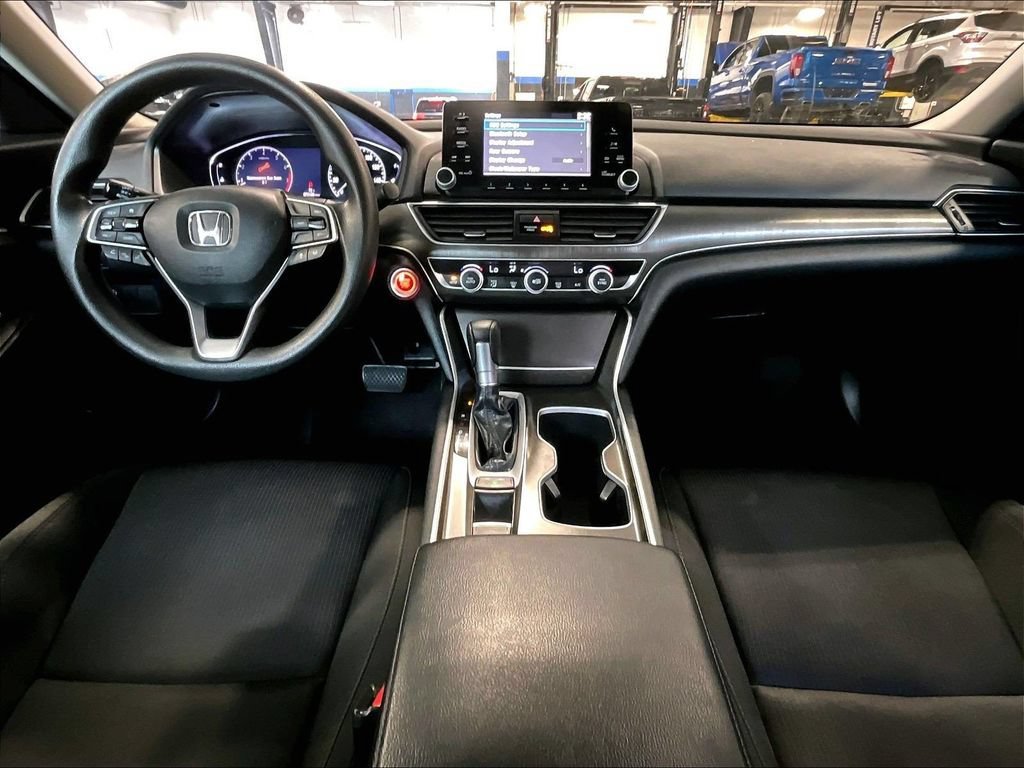 Used 2018 Honda Accord LX image 21