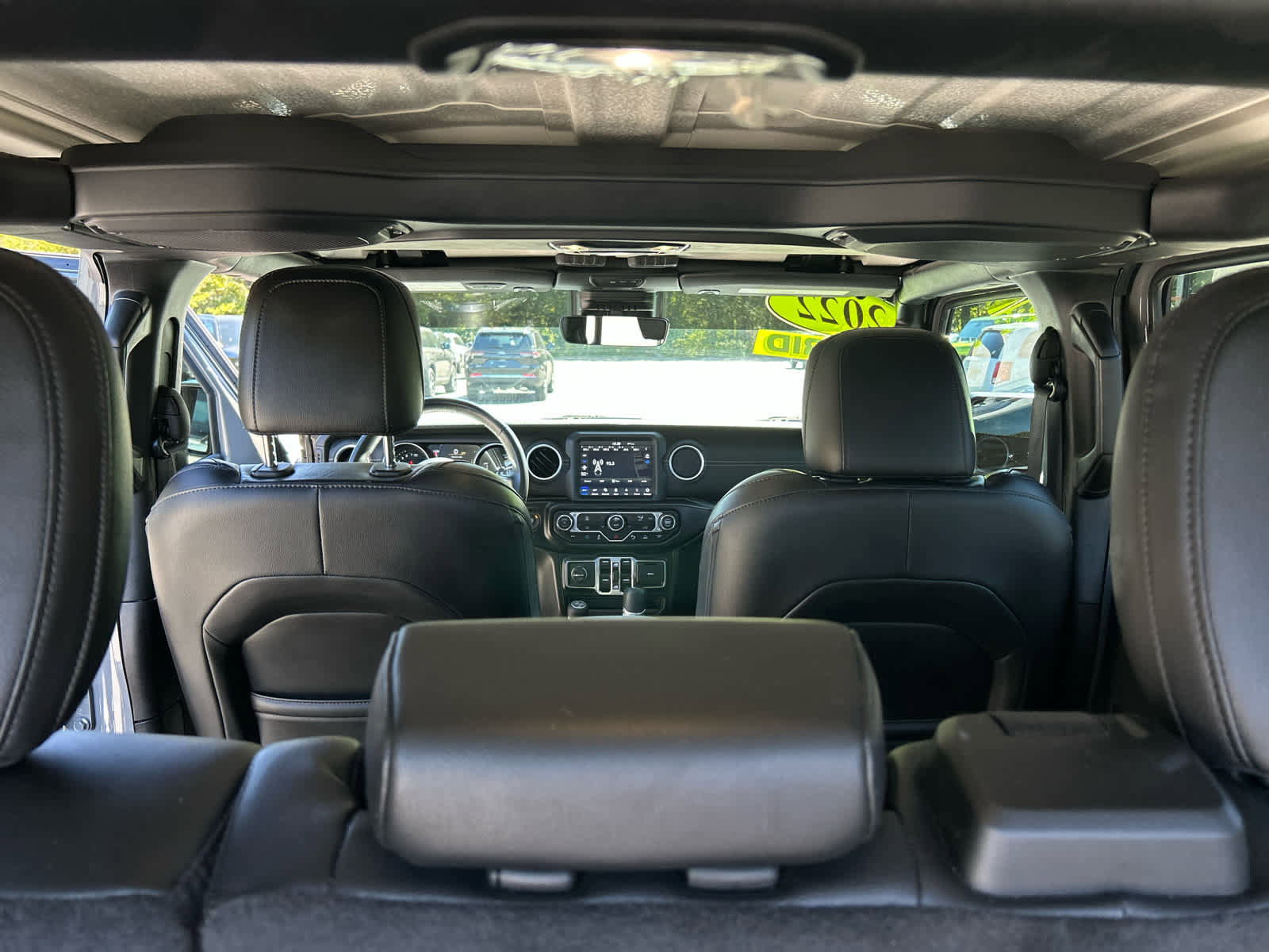 Used 2022 Jeep Wrangler Unlimited Sahara w/ Safety Group image 53