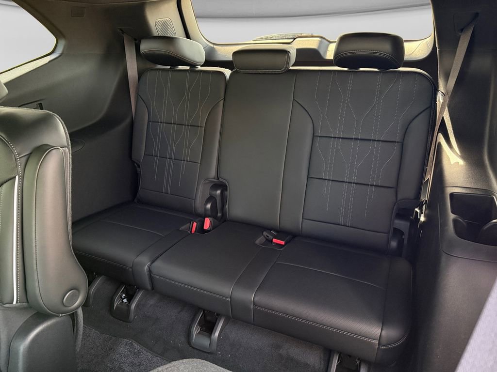New 2026 Buick Enclave Avenir w/ Super Cruise Package image 30