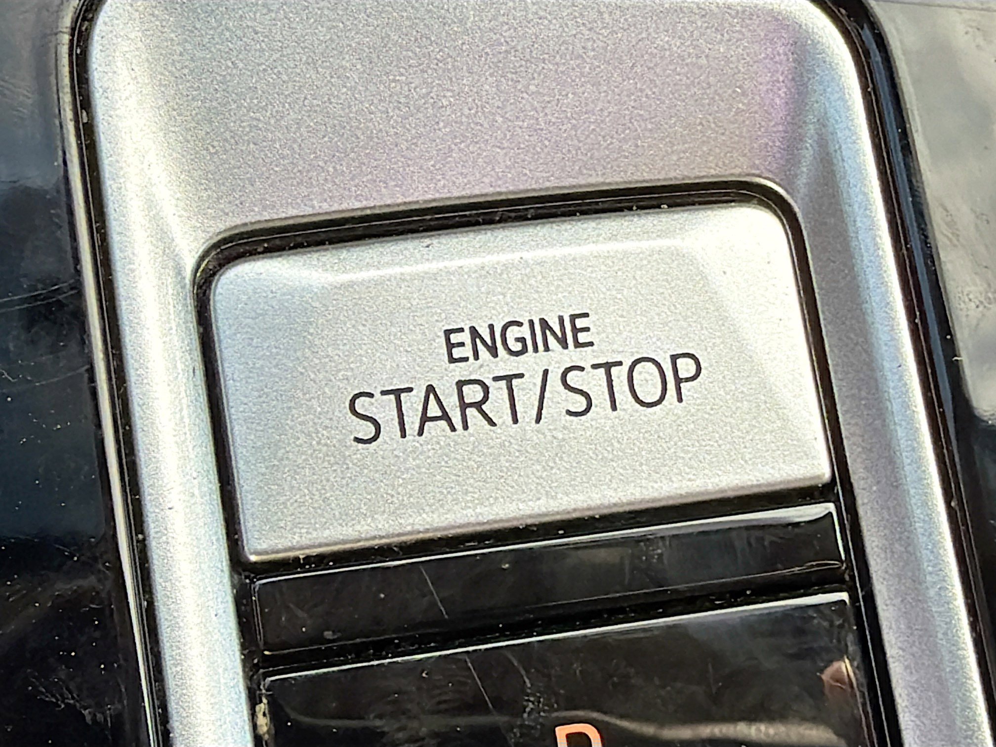 Used 2024 Volkswagen Atlas SE image 36