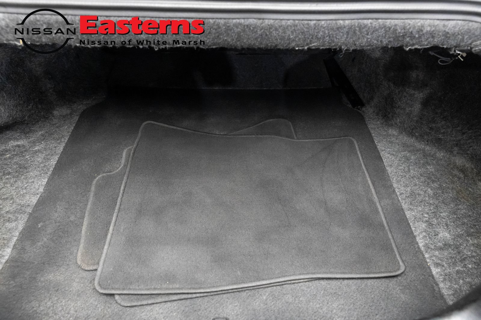 Used 2022 Ford Mustang Premium RWD image 9