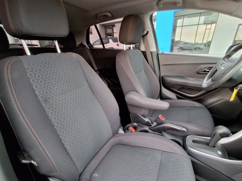 Used 2018 Chevrolet Trax LS w/ Fleet Convenience Package FWD image 15