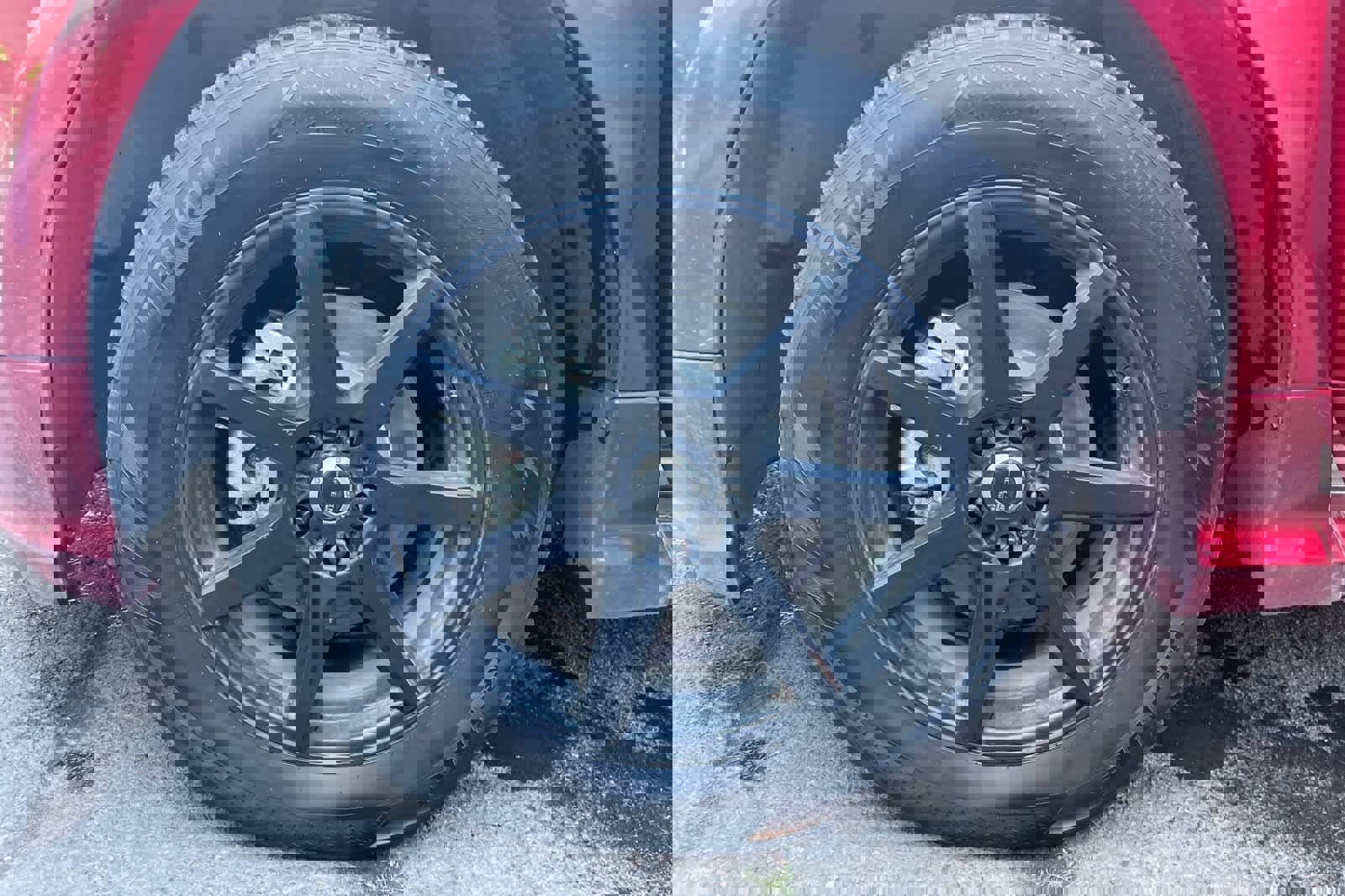 Used 2013 Ford Edge Sport w/ Driver Entry Pkg AWD/4WD image 14