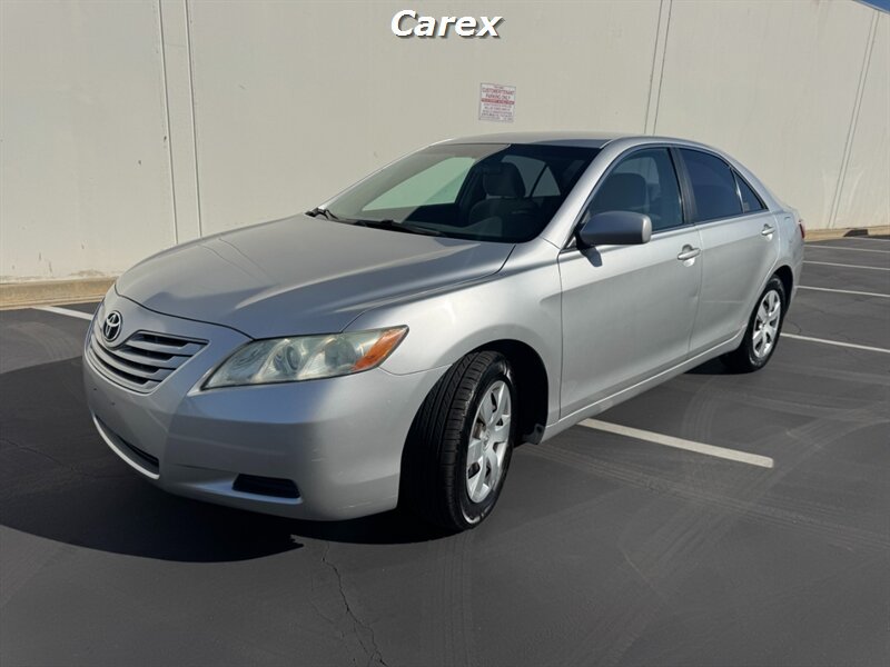 Used 2009 Toyota Camry LE FWD image 6