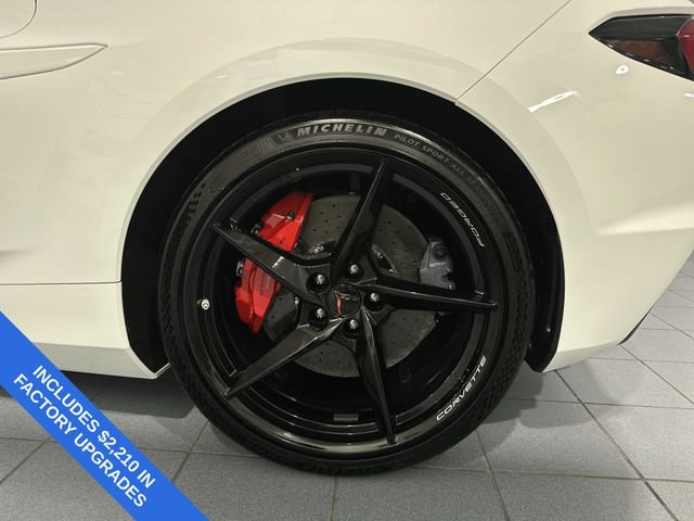 Used 2025 Chevrolet Corvette E-Ray AWD/4WD image 11